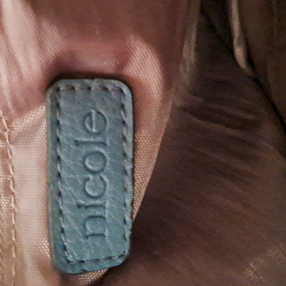 Purse - Picture 3 of 4